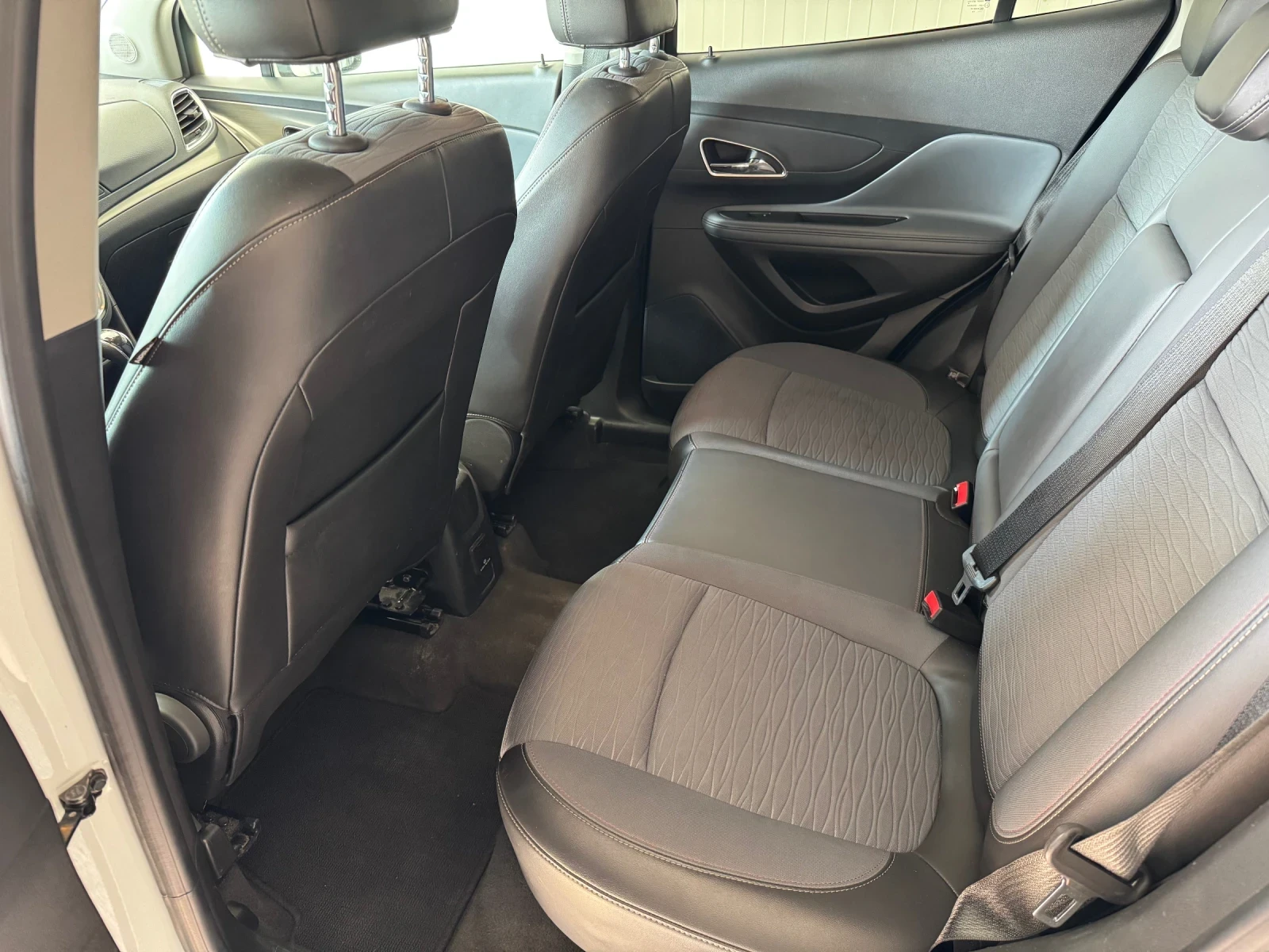 Opel Mokka 1.6 - изображение 5