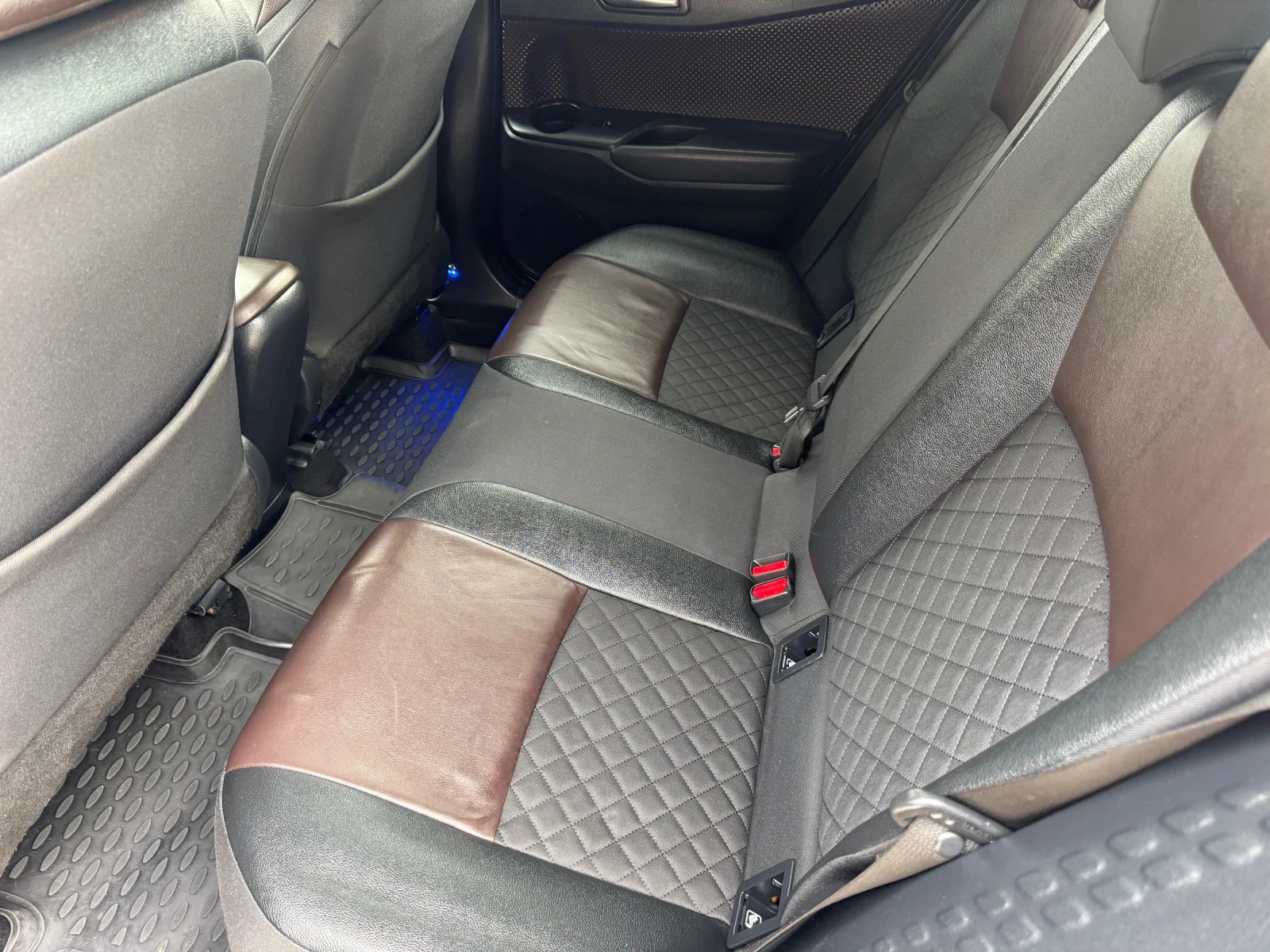 Toyota C-HR 1.8hibrid  - изображение 9
