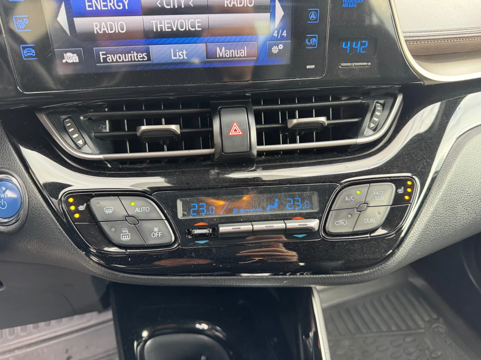 Toyota C-HR 1.8hibrid  - изображение 5