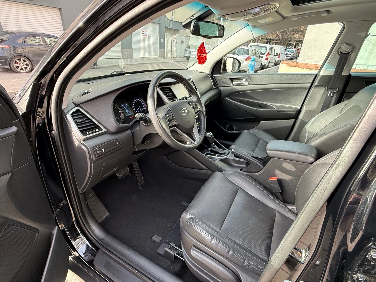 Hyundai Tucson 2.0CRDi, Swiss - изображение 6