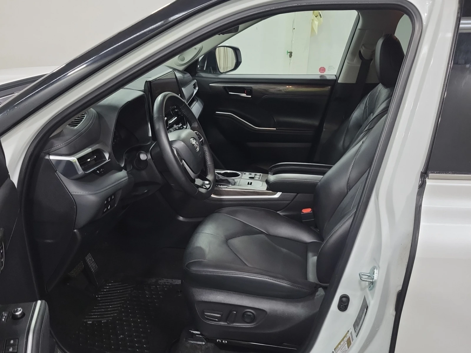 Toyota Highlander Hybrid PLATINUM* AWD* 7�����* ���������*  | Mobile.bg � ����������� 7