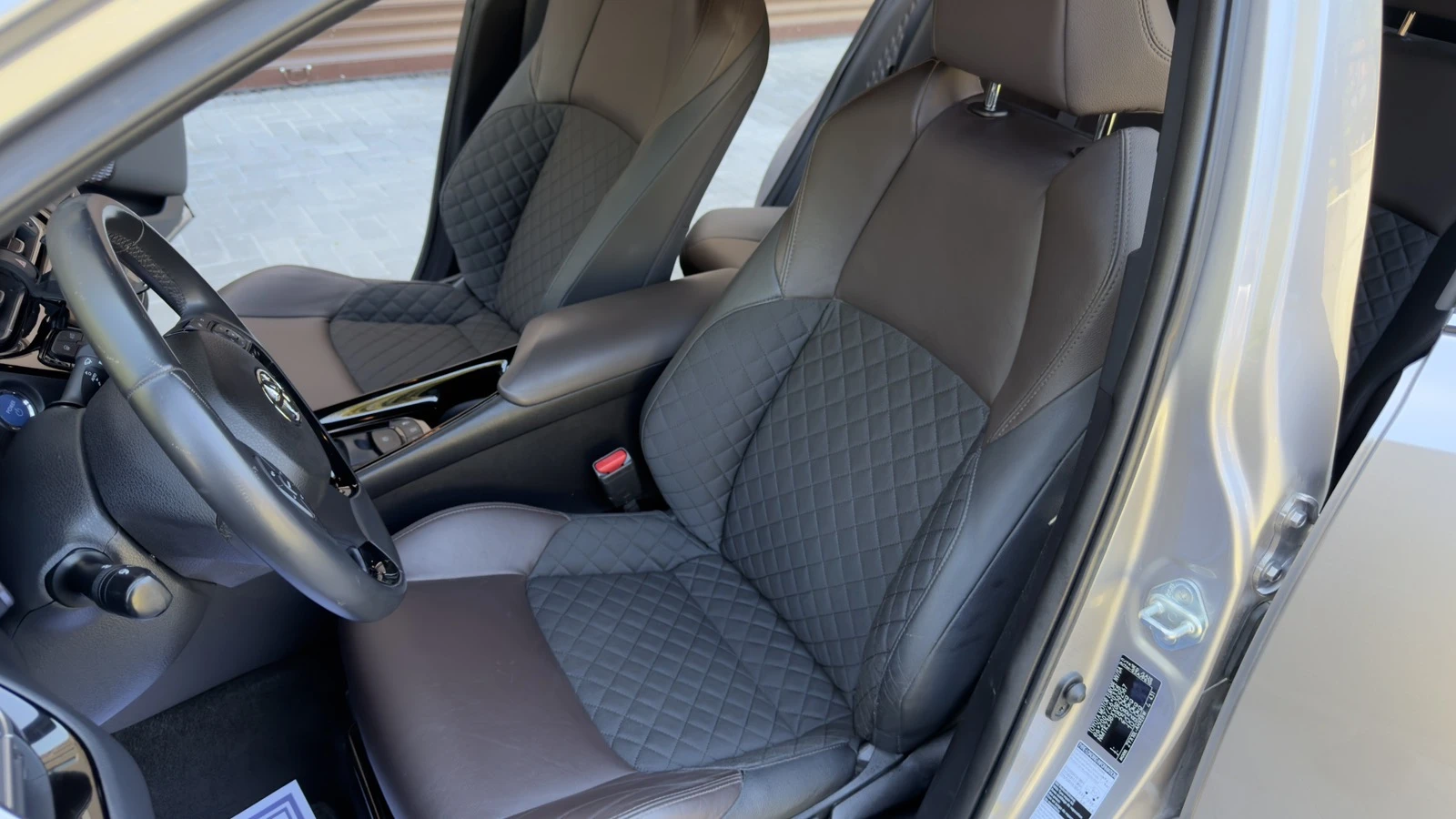 Toyota C-HR FULL LED 80 000km, снимка 9 - Автомобили и джипове - 54309609