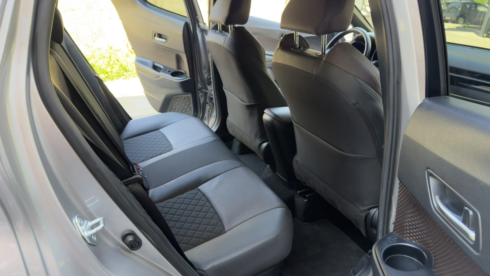 Toyota C-HR FULL LED 80 000km, снимка 12 - Автомобили и джипове - 54309609