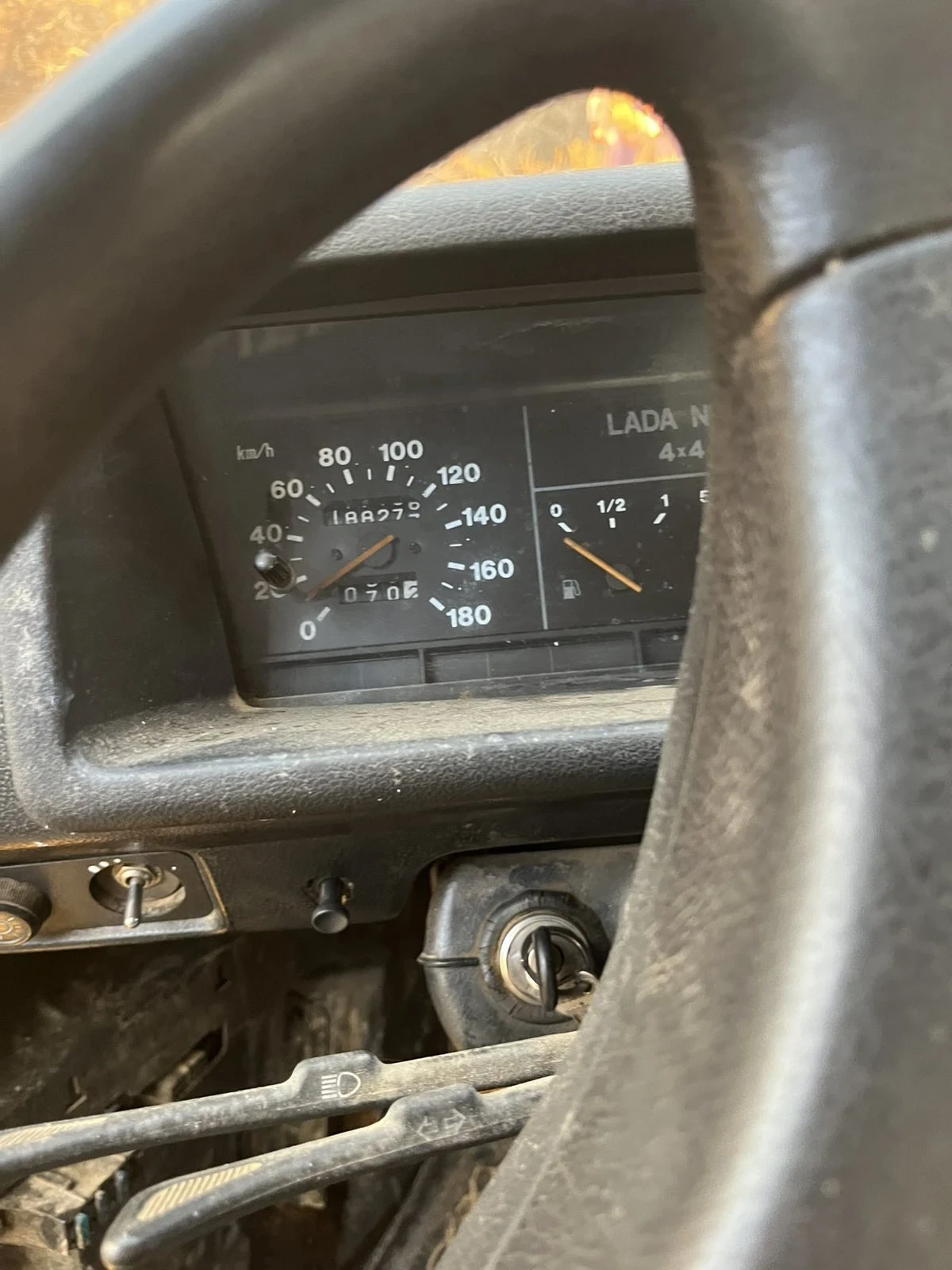 Lada Niva, снимка 7 - Автомобили и джипове - 55046556