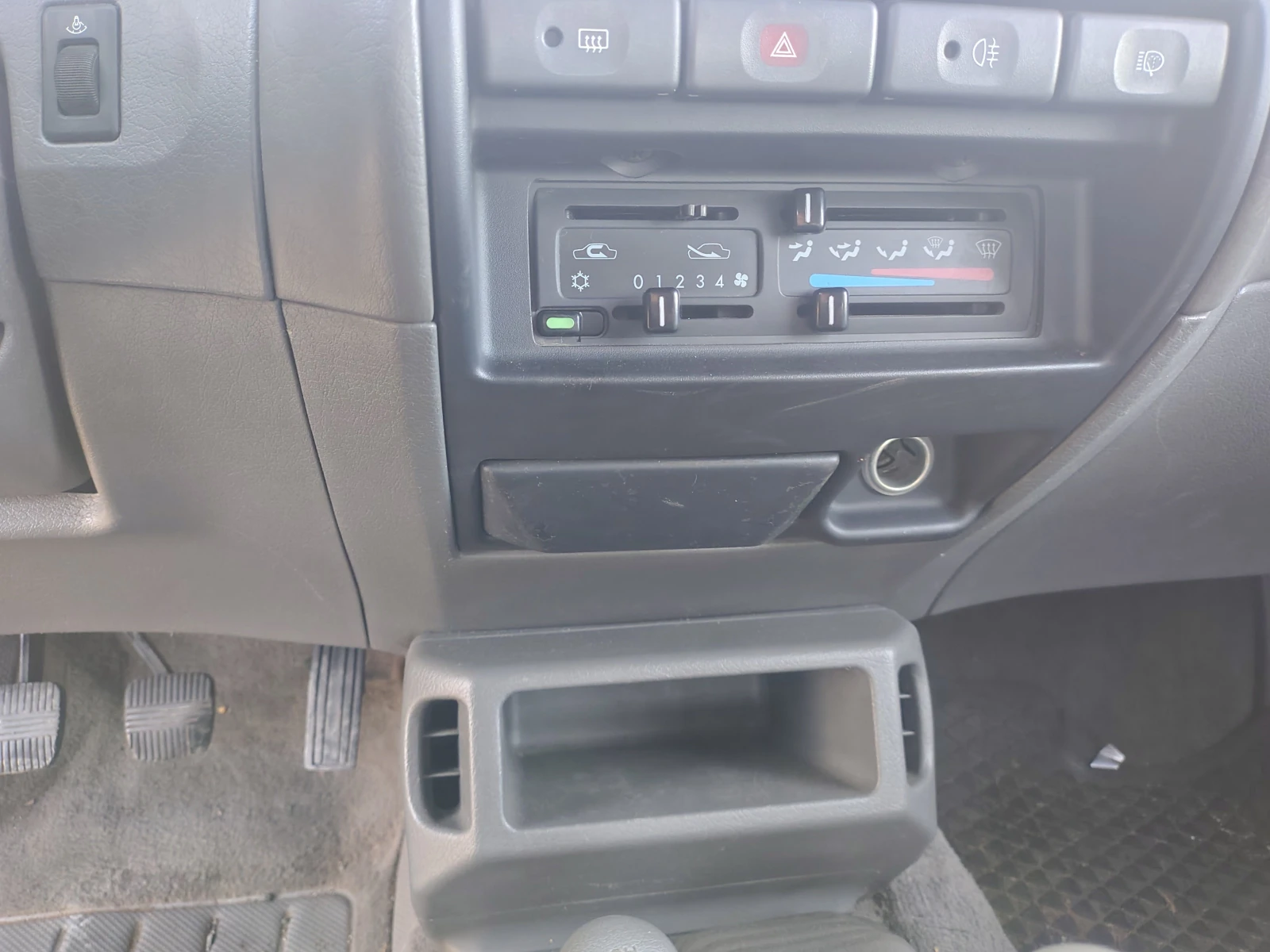 Nissan Terrano  ��������  | Mobile.bg � ����������� 12