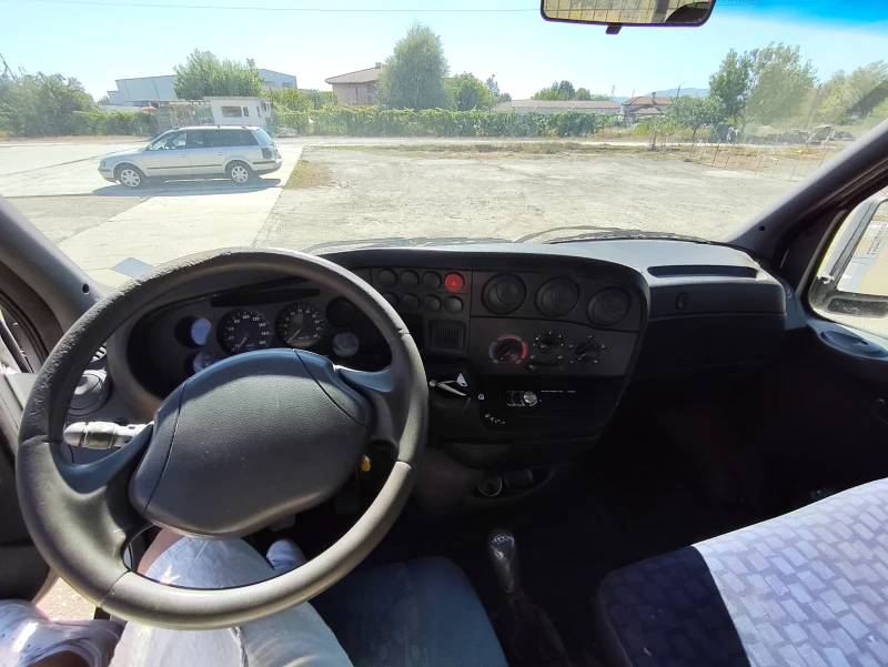 Iveco Daily 35c12, снимка 2 - Бусове и автобуси - 52744534