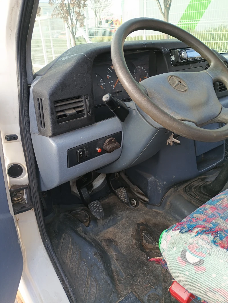 Mercedes-Benz 208, снимка 8 - Бусове и автобуси - 52595932