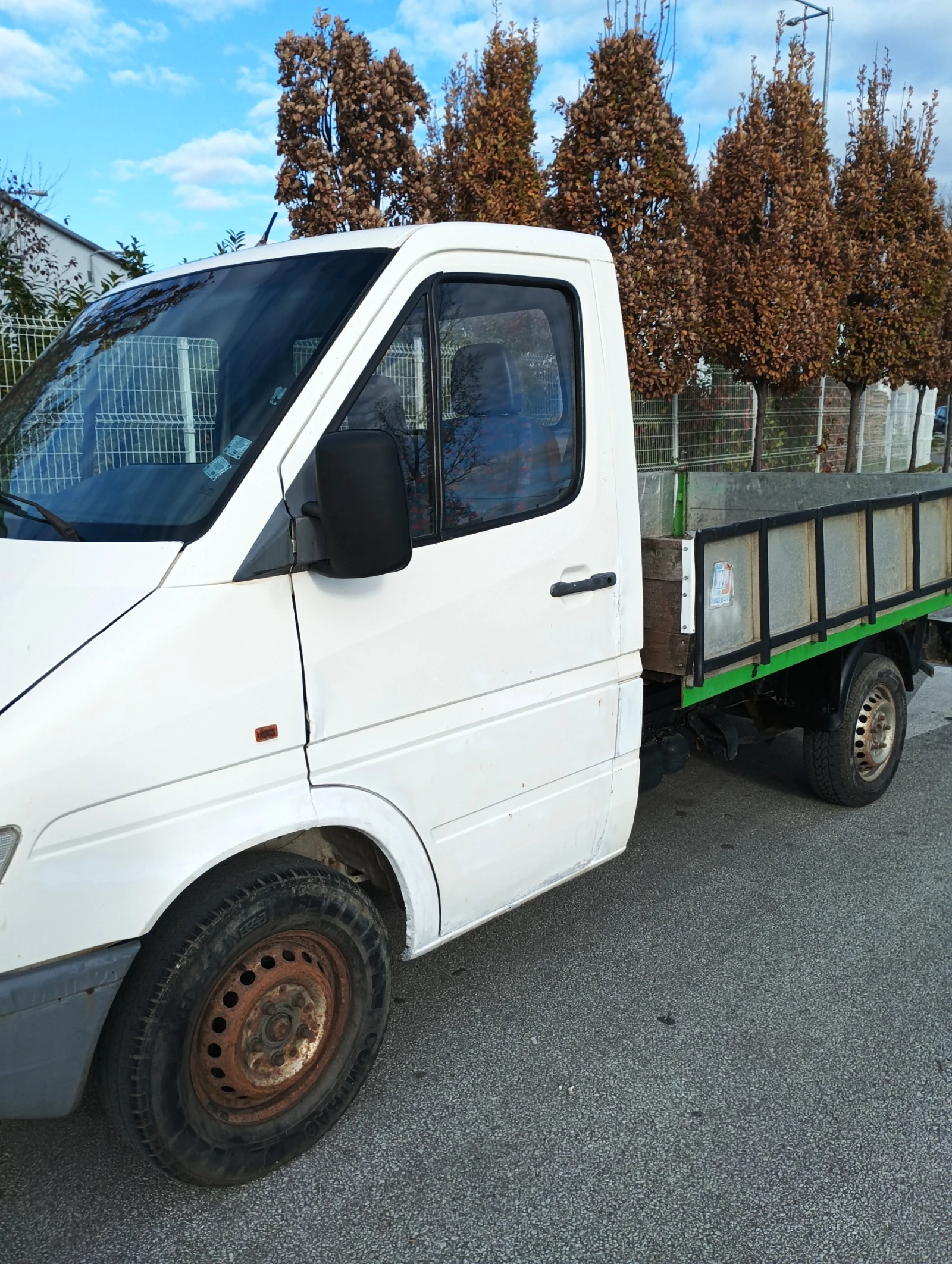 Mercedes-Benz 208, снимка 1