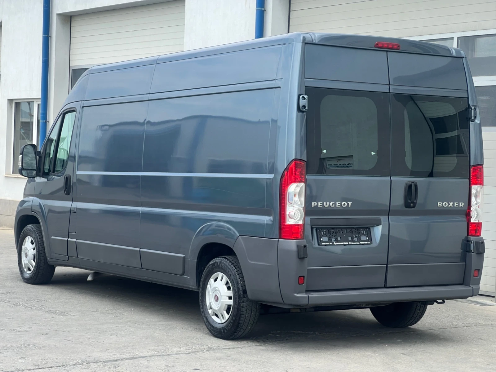 Peugeot Boxer Дълга база / Климатик, снимка 5 - Бусове и автобуси - 54353383