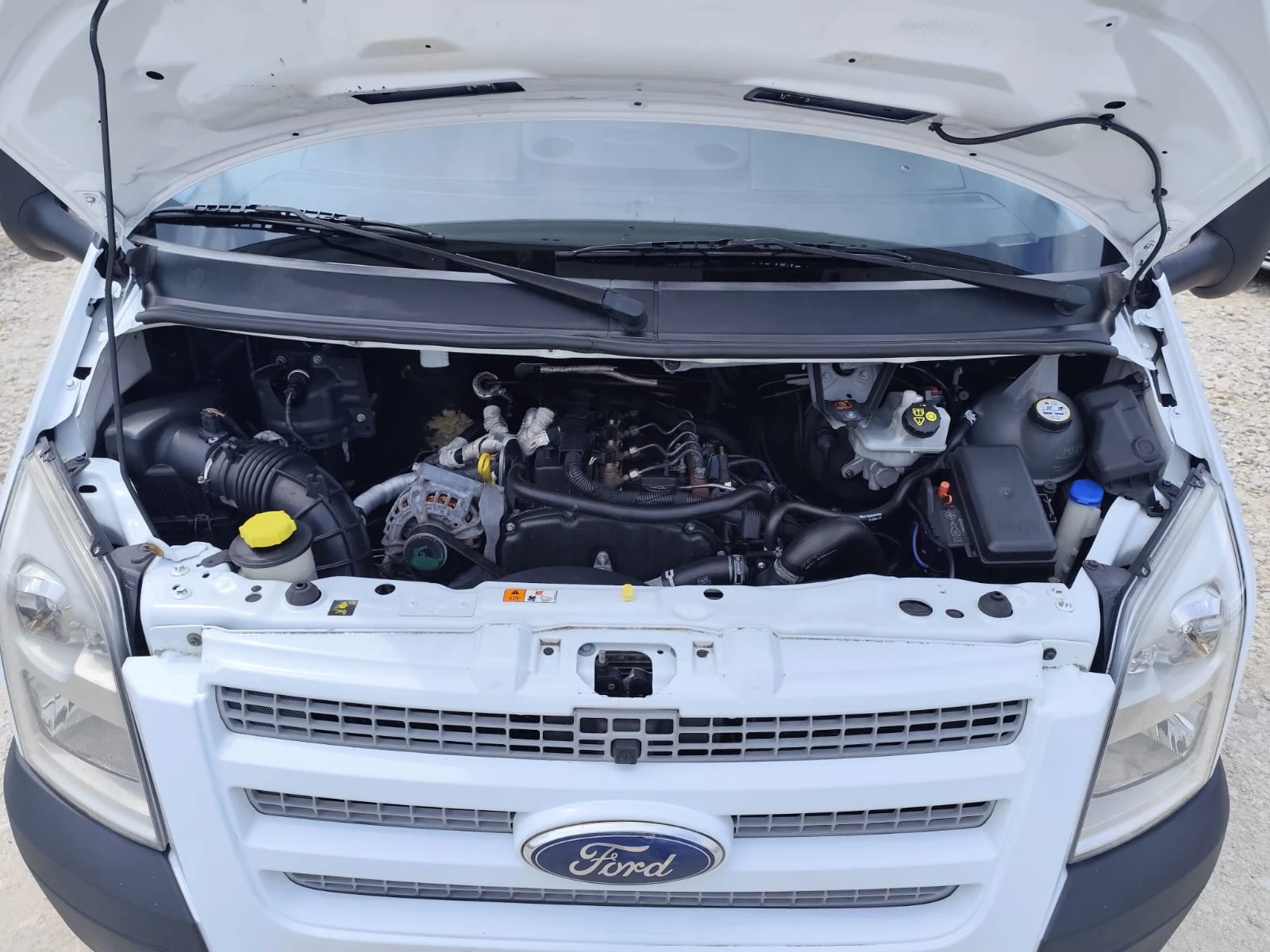 Ford Transit 2.2 ����� ������ ������� | Mobile.bg � ����������� 13