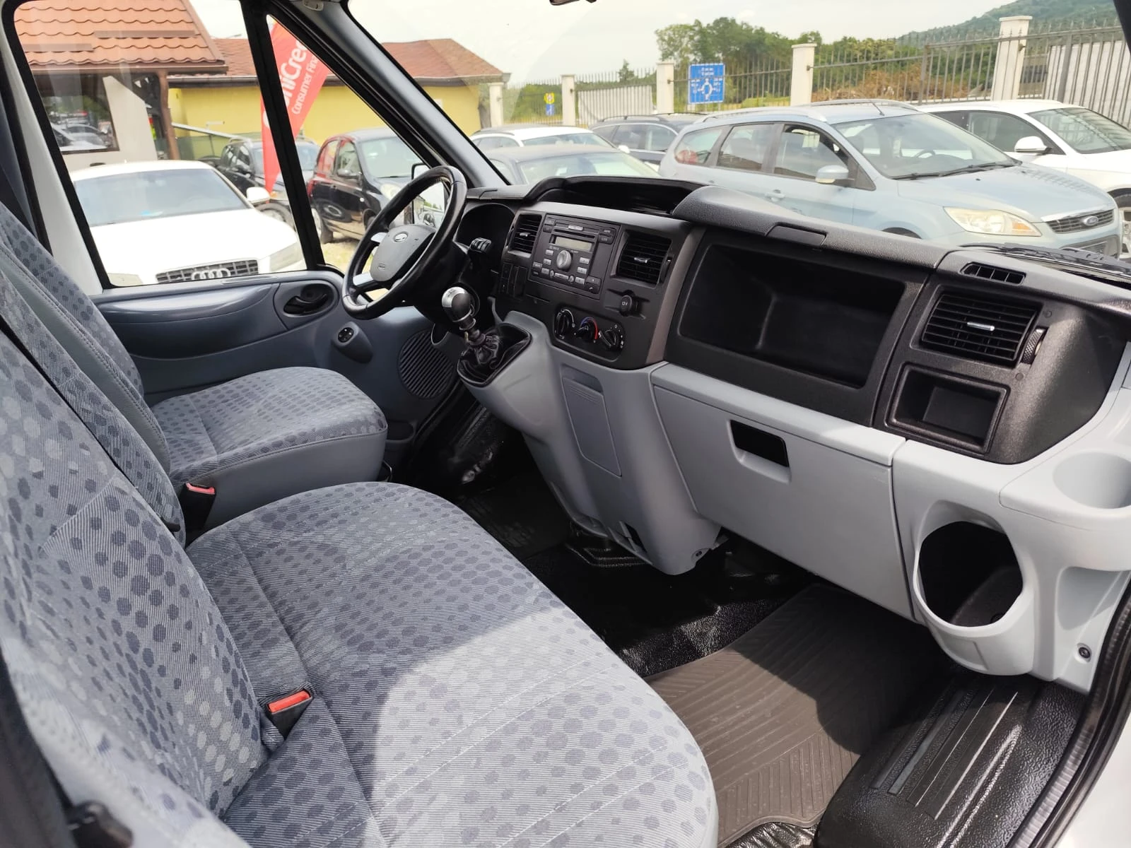 Ford Transit 2.2 ����� ������ ������� | Mobile.bg � ����������� 11