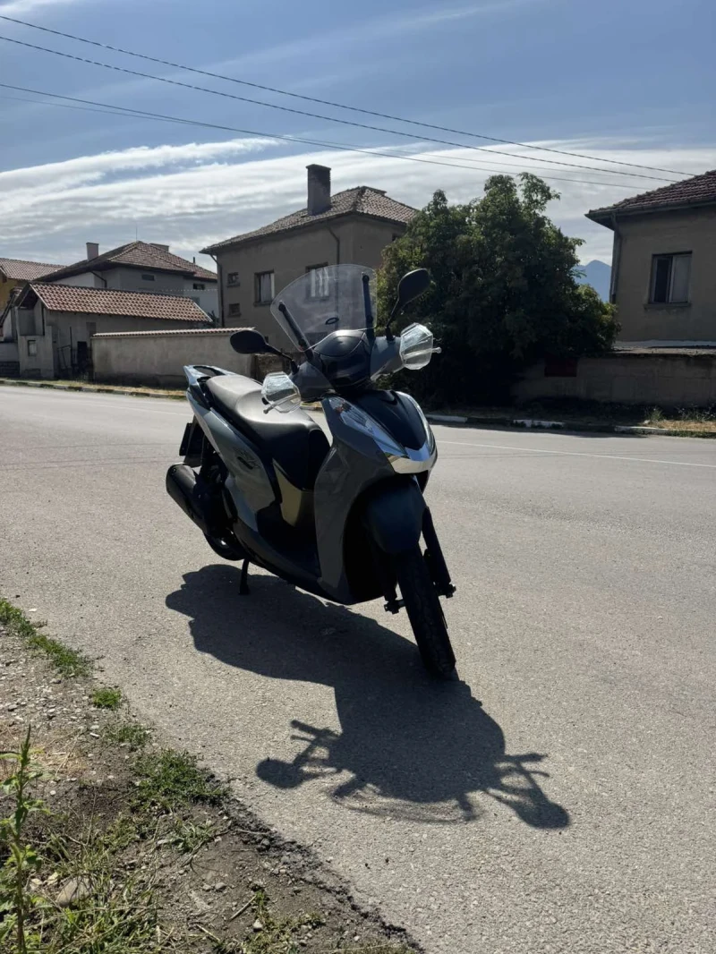 Honda Sh SH300 ABS Full Ledd, снимка 6 - Мотоциклети и мототехника - 51634004