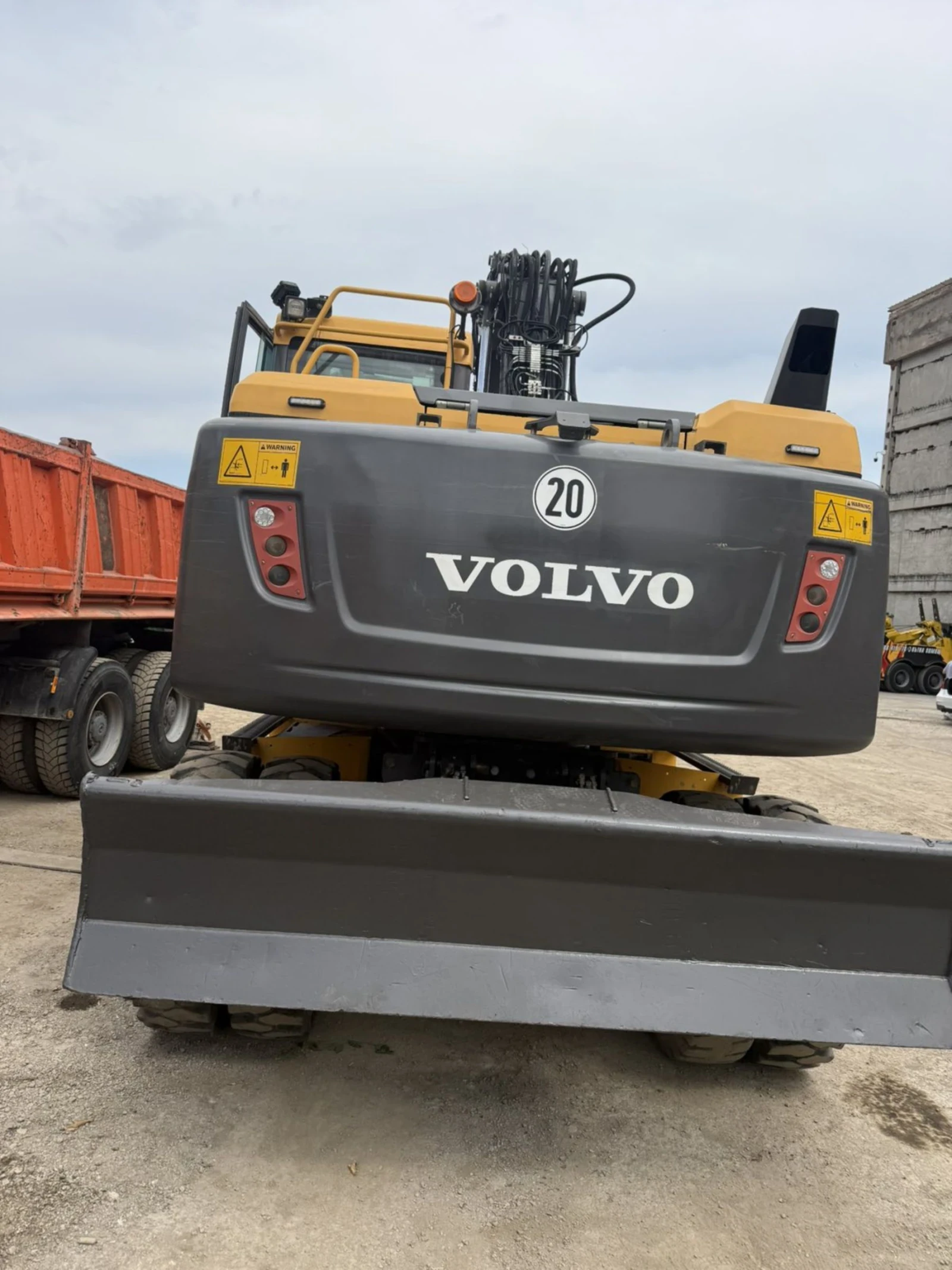 Багер Volvo EW140D  - изображение 2