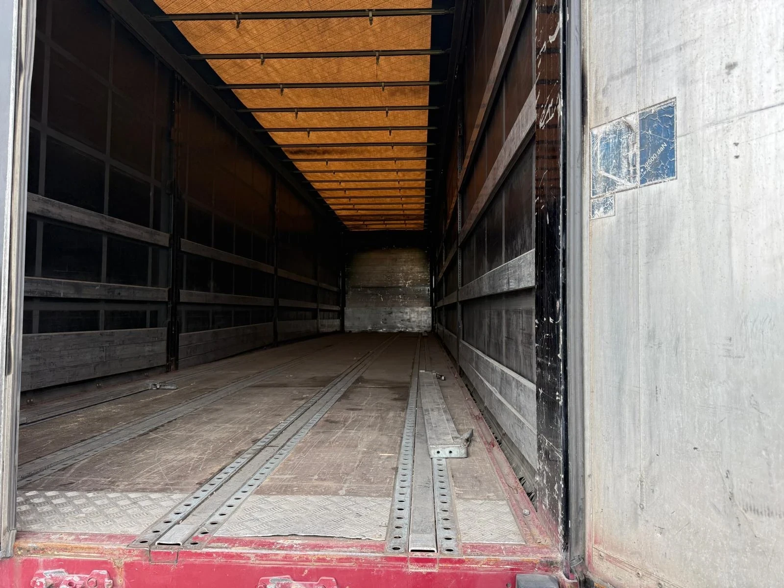 Полуремарке Schwarzmuller, снимка 6 - Ремаркета - 54208951