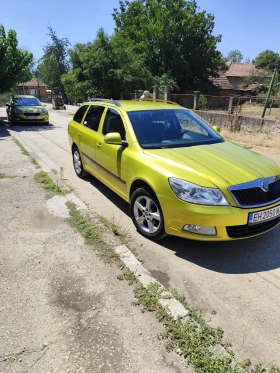 Skoda Octavia комби, снимка 4