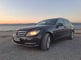 Mercedes-Benz 220 Нов внос, снимка 15