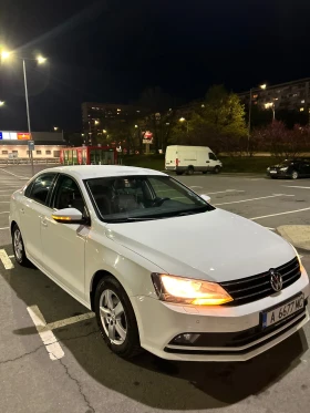 VW Jetta Blue Motion - 8000 € / 15646.64 лв. - 57688615 2