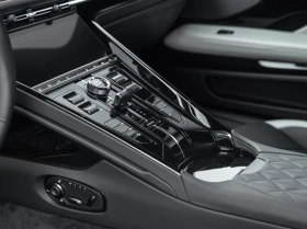 Aston Martin Други DB12 Coupe = NEW = Black Pack Гаранция | Auto.bg — изображение 12