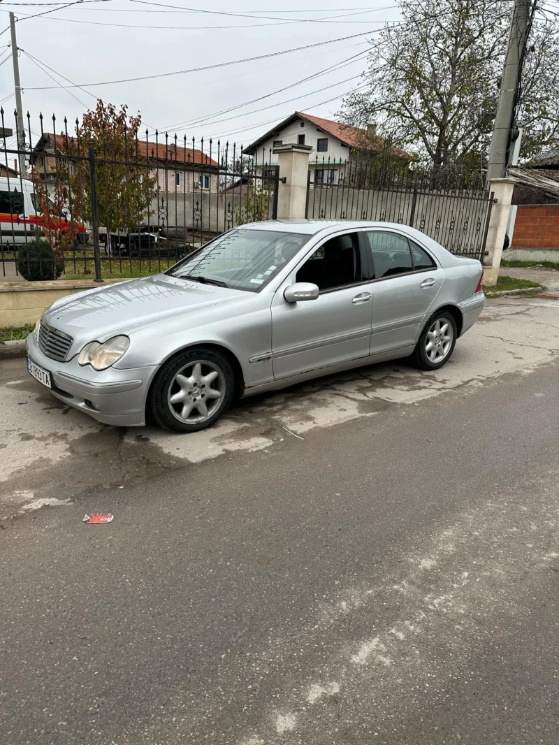 Mercedes-Benz C 270 Автоматик 270 CDI, снимка 2 - Автомобили и джипове - 47979321