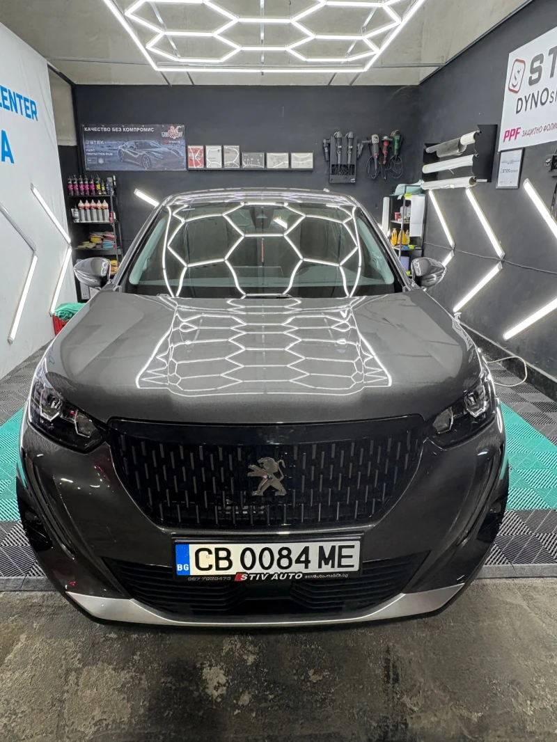 Peugeot 2008 1.3i evro 6d 2021, снимка 1 - Автомобили и джипове - 48440422