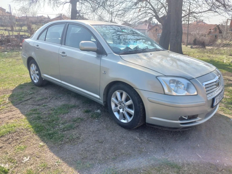 Toyota Avensis, снимка 3 - Автомобили и джипове - 48870739