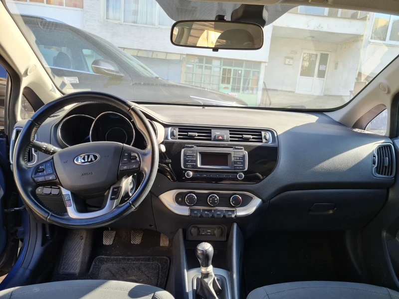 Kia Rio, снимка 9 - Автомобили и джипове - 49038077