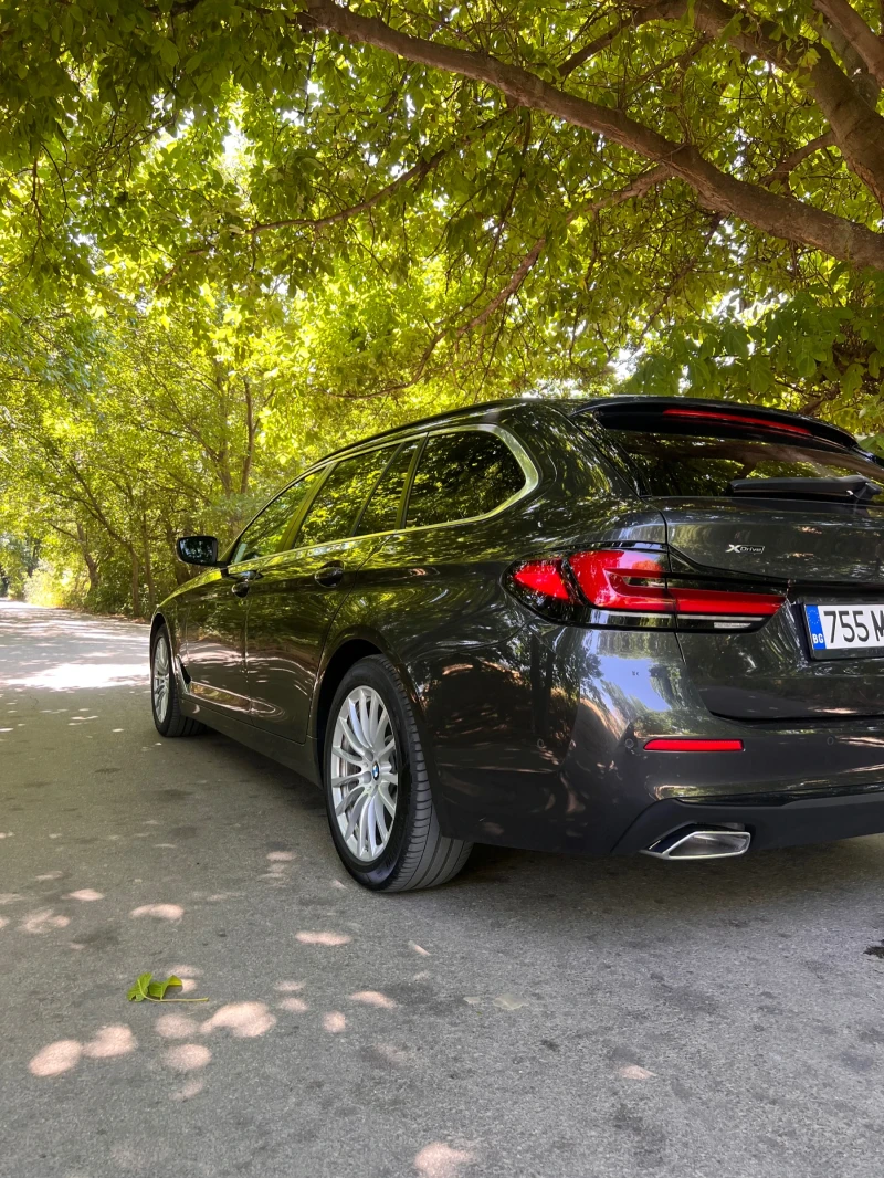 BMW 530E ЛИЗИНГ X-Drive, снимка 5 - Автомобили и джипове - 51160264