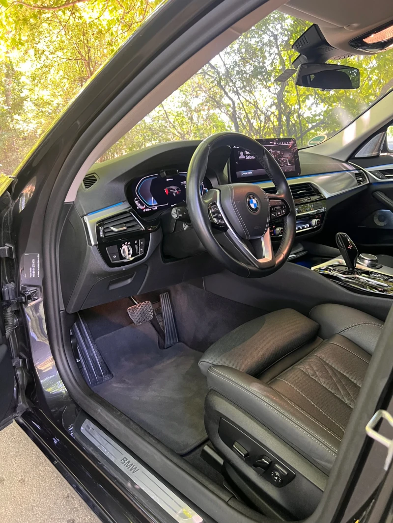 BMW 530E ЛИЗИНГ X-Drive, снимка 6 - Автомобили и джипове - 51160264