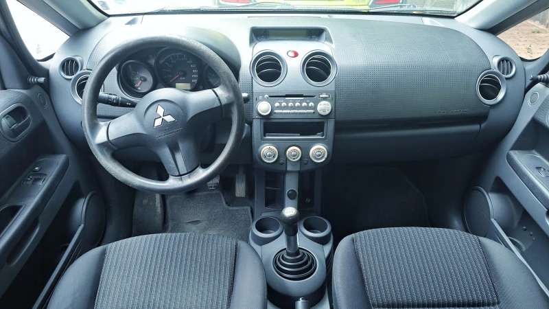 Mitsubishi Colt, снимка 5 - Автомобили и джипове - 52640245