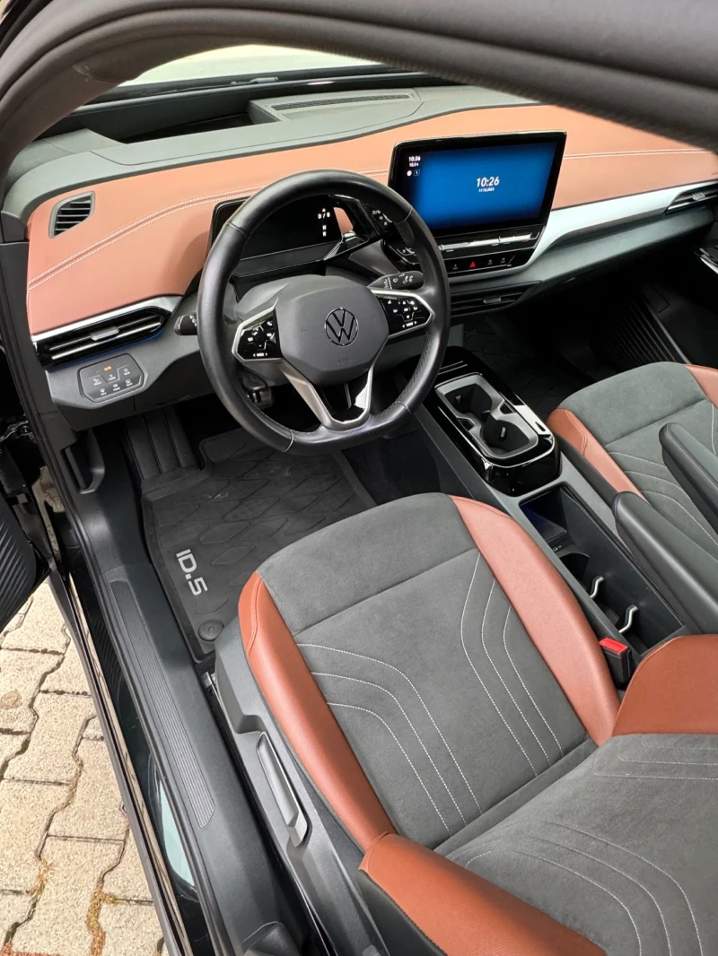 VW ID.5 Pro/82kw/204к.с/60хил.км/Нова, снимка 8 - Автомобили и джипове - 52693781