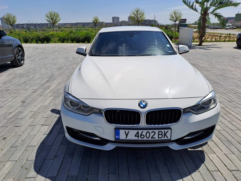 BMW 320 Efficient Dynamics, снимка 4 - Автомобили и джипове - 52486338