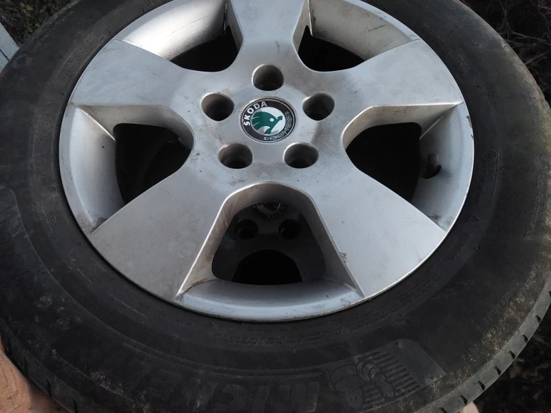 Skoda Octavia, снимка 17 - Автомобили и джипове - 52554960