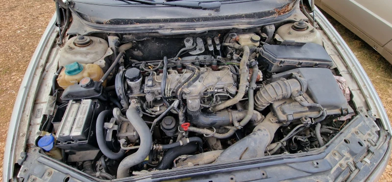 Volvo S60 2.4 D5, снимка 8 - Автомобили и джипове - 53131530