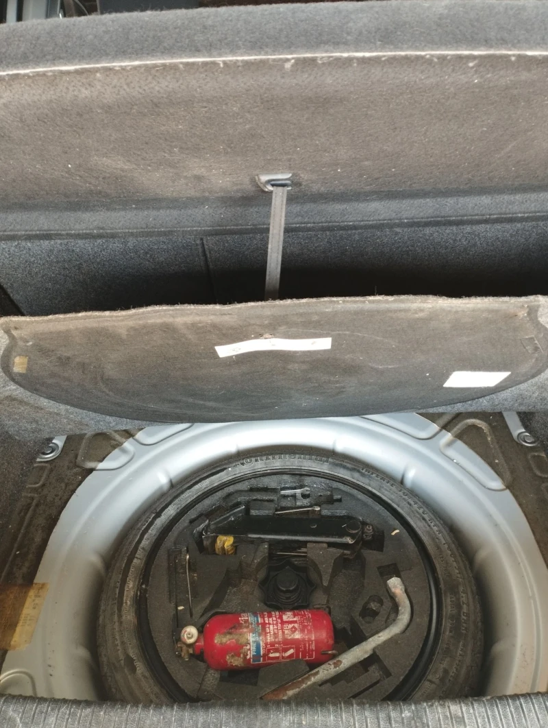 VW Golf, снимка 7 - Автомобили и джипове - 53311493