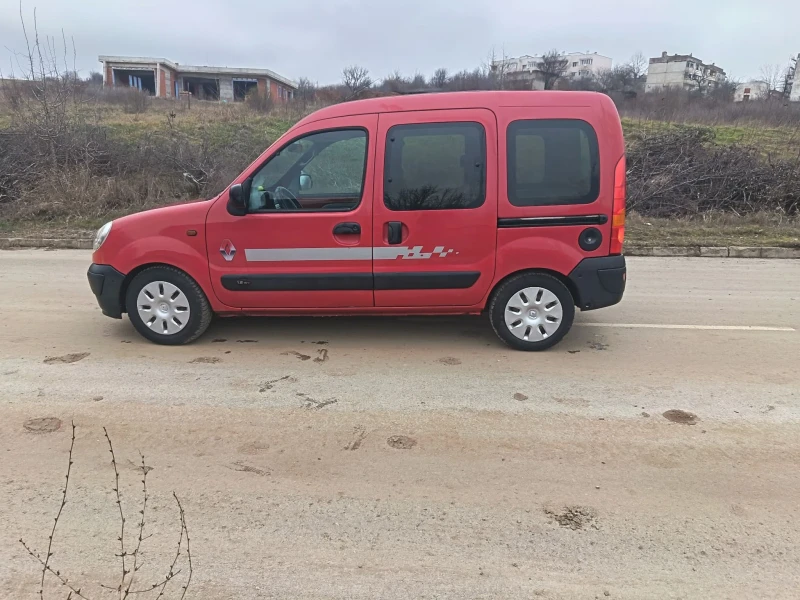 Renault Kangoo 1.2 газ/бензин, снимка 2 - Автомобили и джипове - 53423657