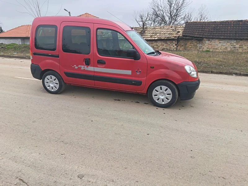 Renault Kangoo 1.2 газ/бензин, снимка 6 - Автомобили и джипове - 53423657