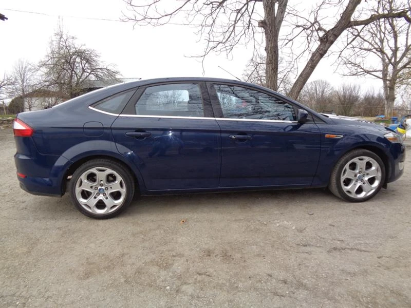 Ford Mondeo 2,3 TITANIUM X, снимка 8 - Автомобили и джипове - 32089534