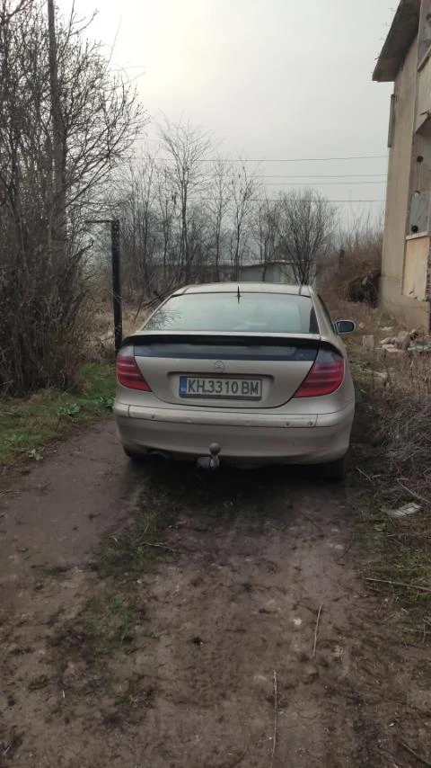 Mercedes-Benz C 230 W 203, снимка 3 - Автомобили и джипове - 48583660