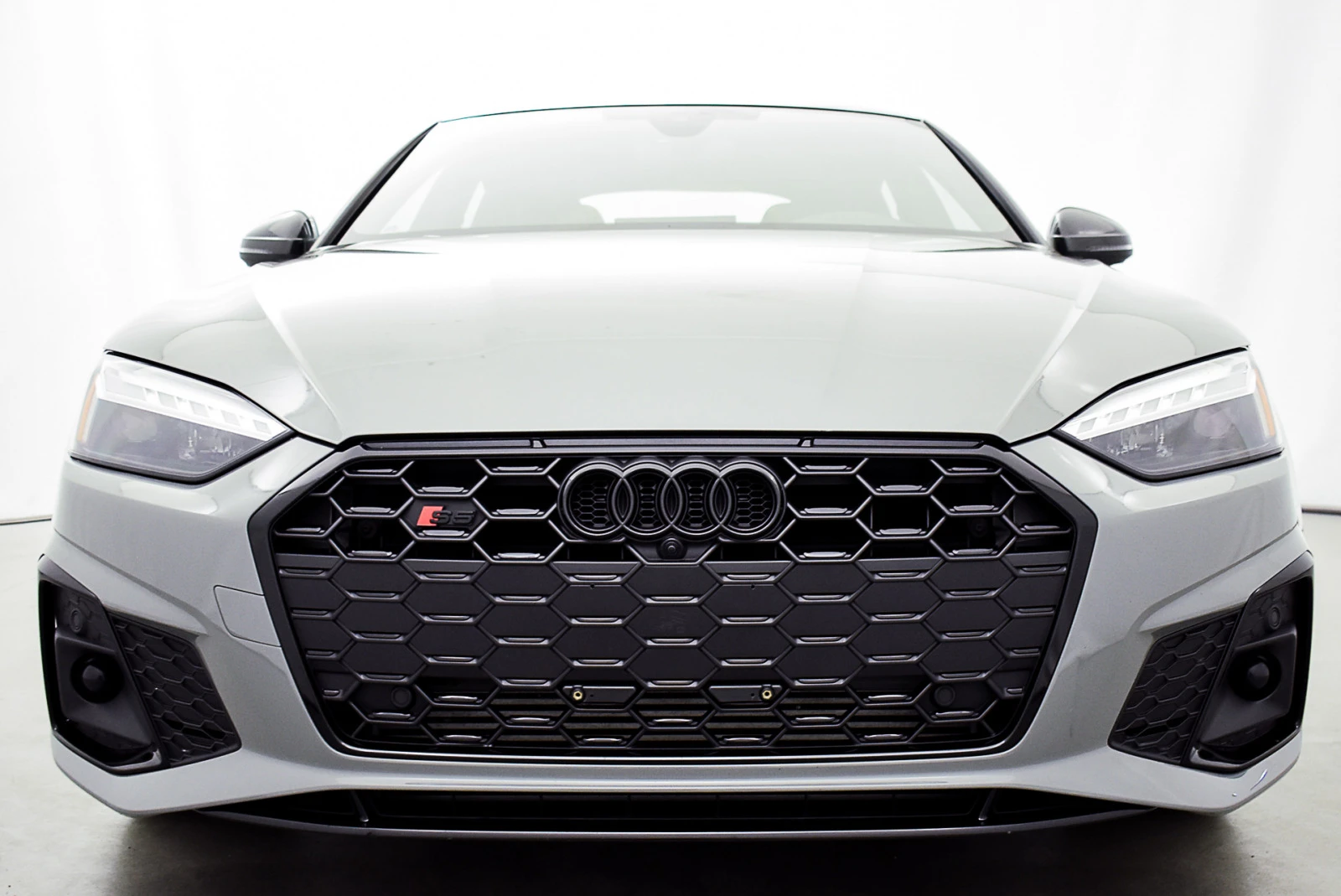 Audi S5, снимка 1