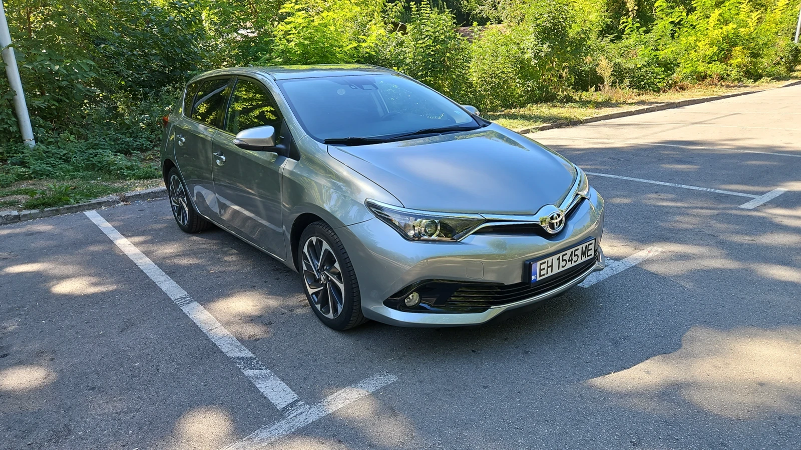 Toyota Auris, снимка 1