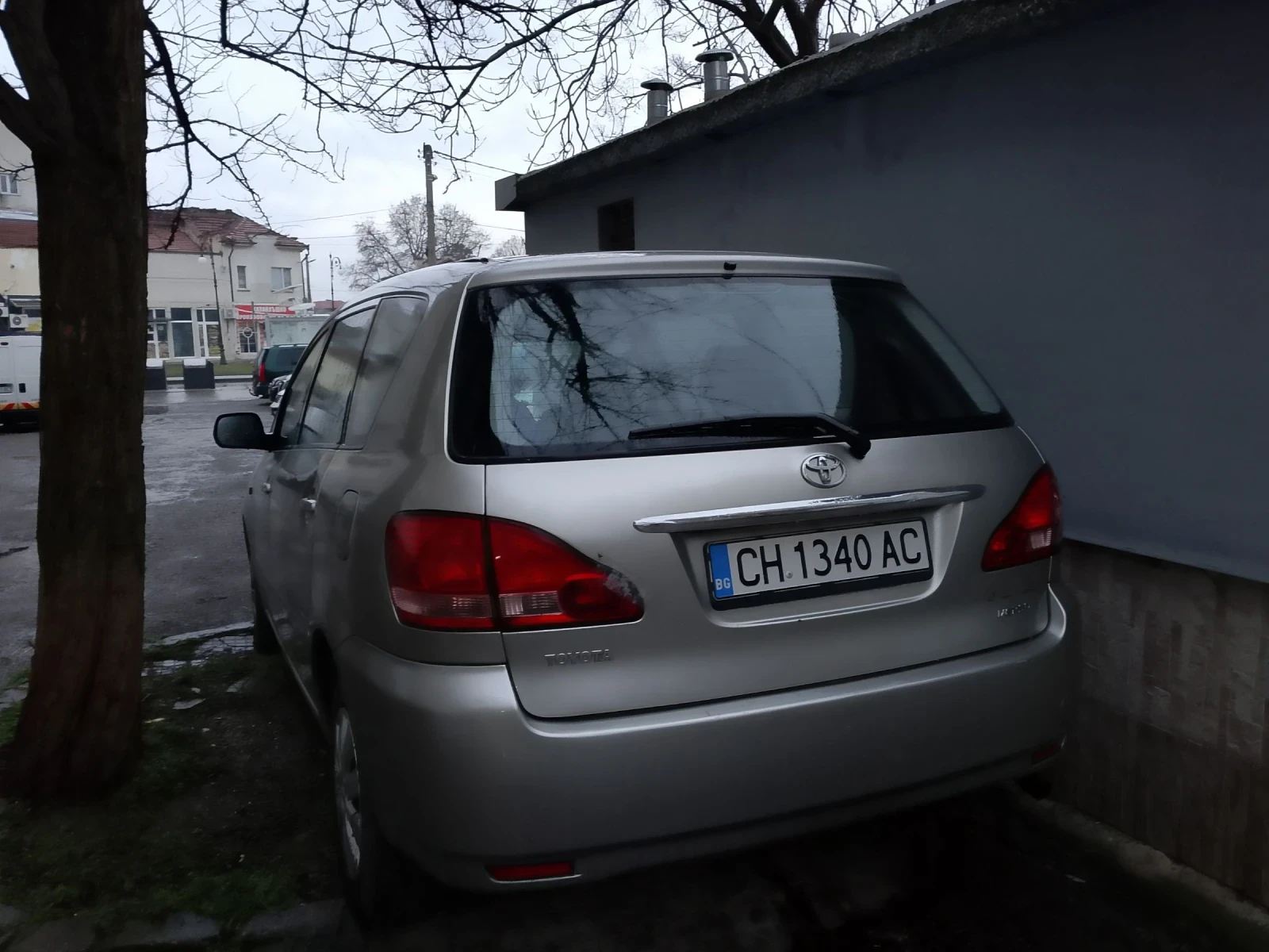 Toyota Avensis 2.0 D4D, снимка 1