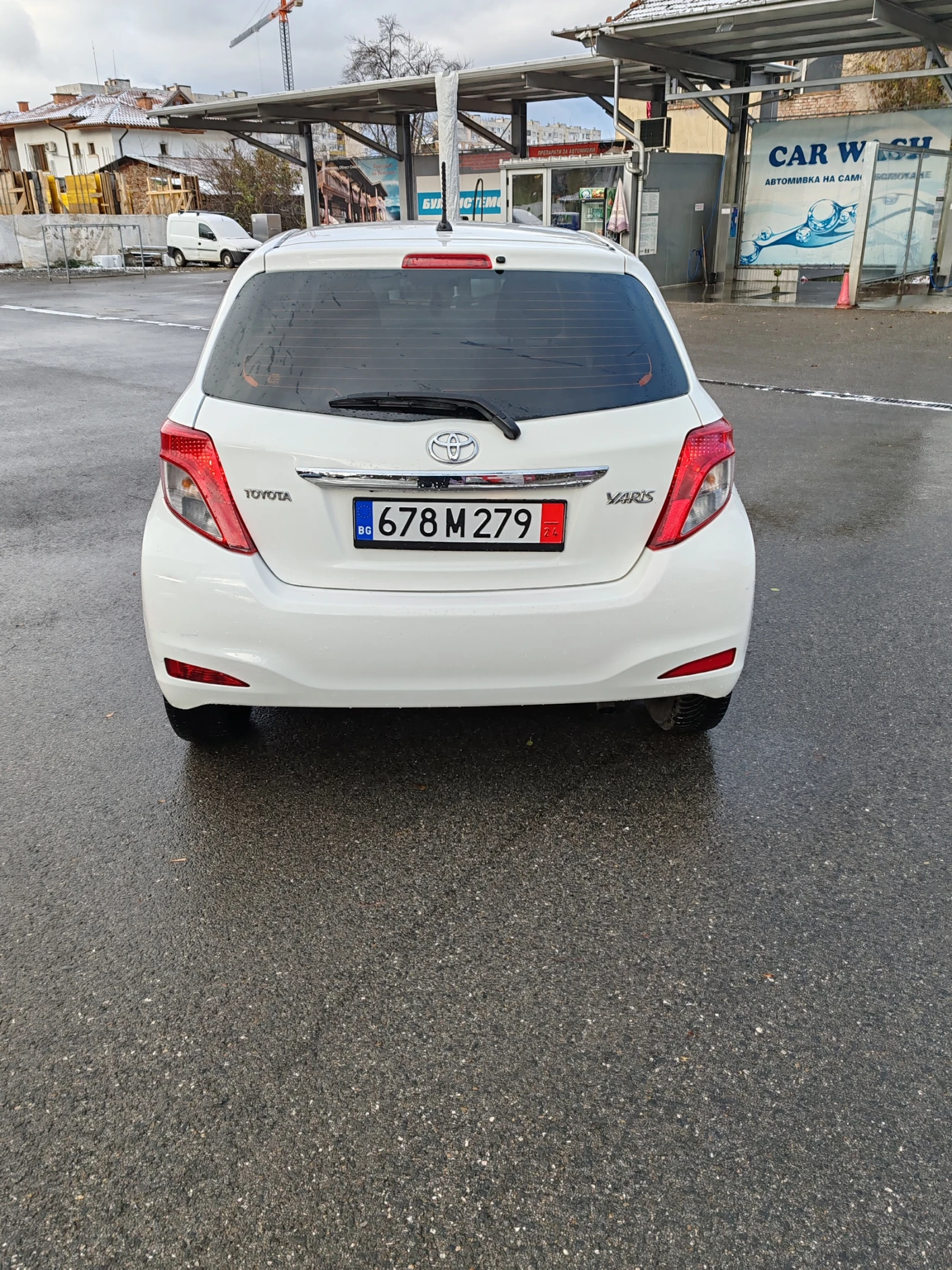 Toyota Yaris 1.4D4D - изображение 4