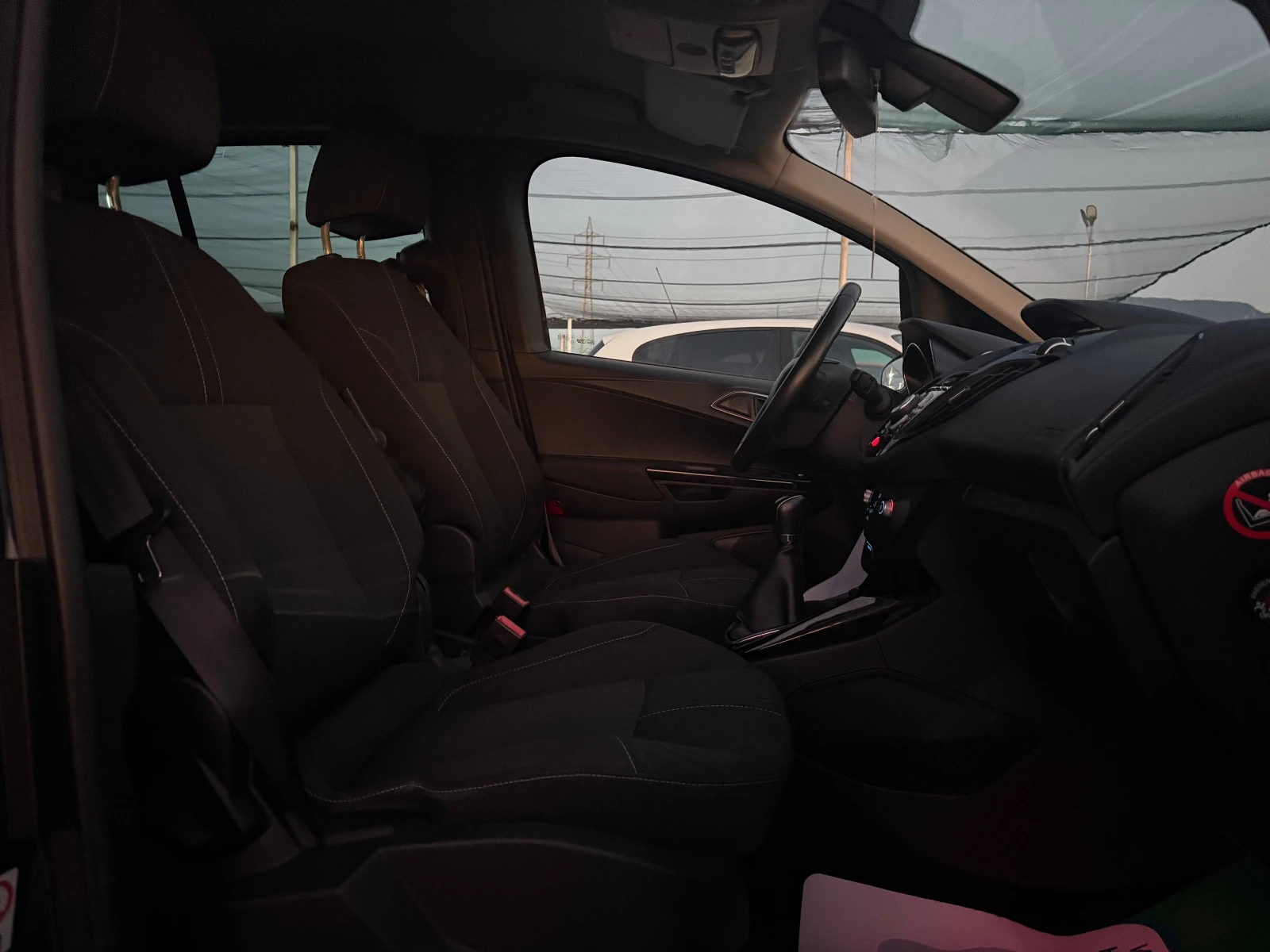 Ford B-Max 1.6 Tdci ОТЛИЧНО СЪСТОЯНИЕ - изображение 10