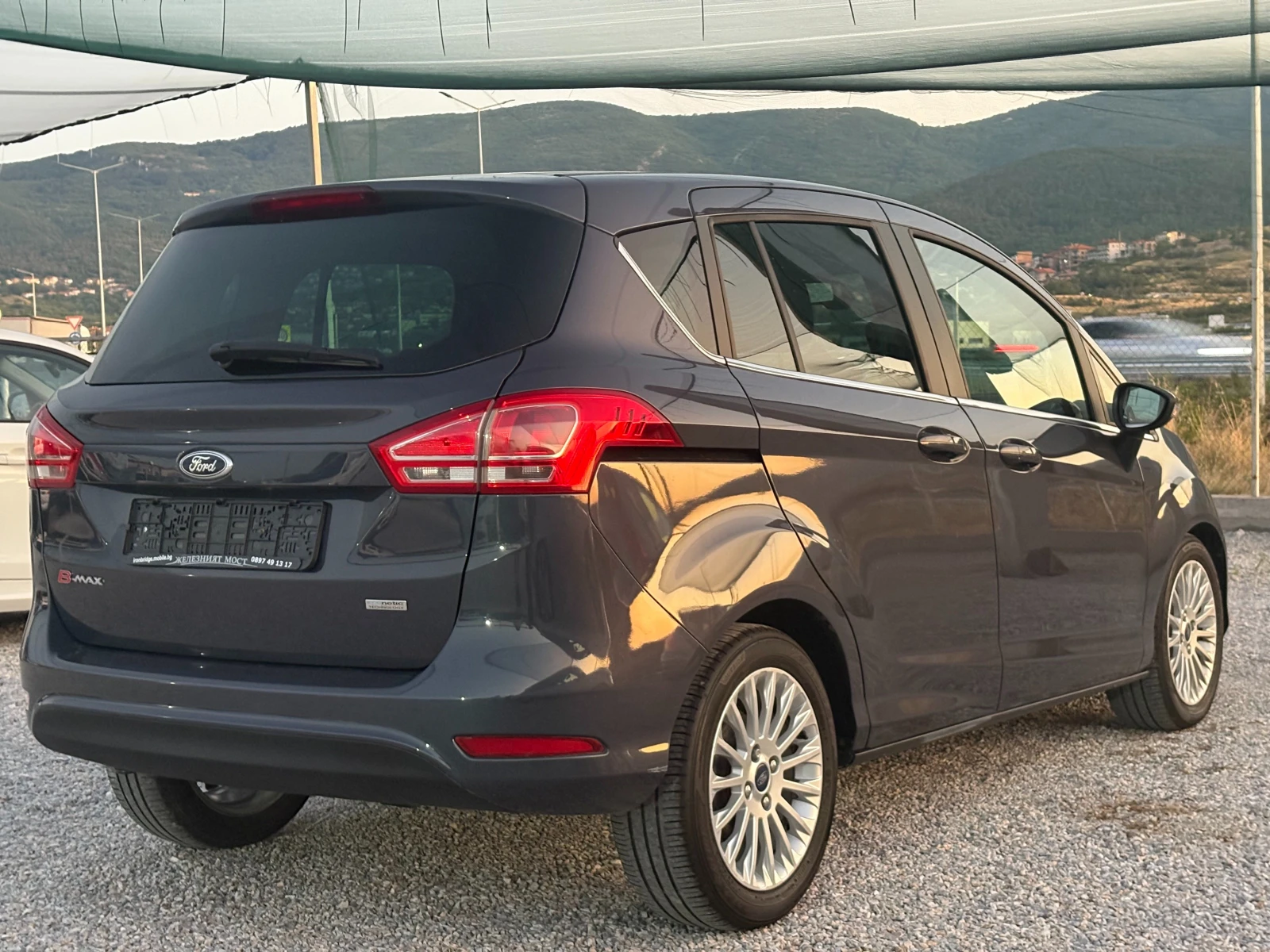 Ford B-Max 1.6 Tdci ОТЛИЧНО СЪСТОЯНИЕ - изображение 4