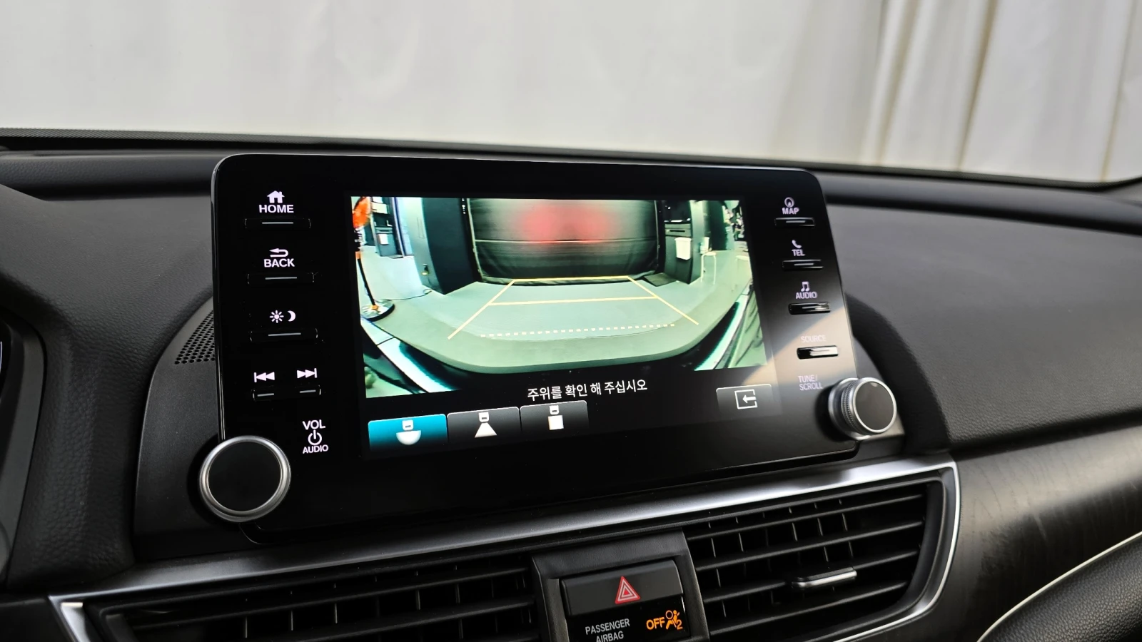 Honda Accord  2.0 hubrid touring  | Mobile.bg   13