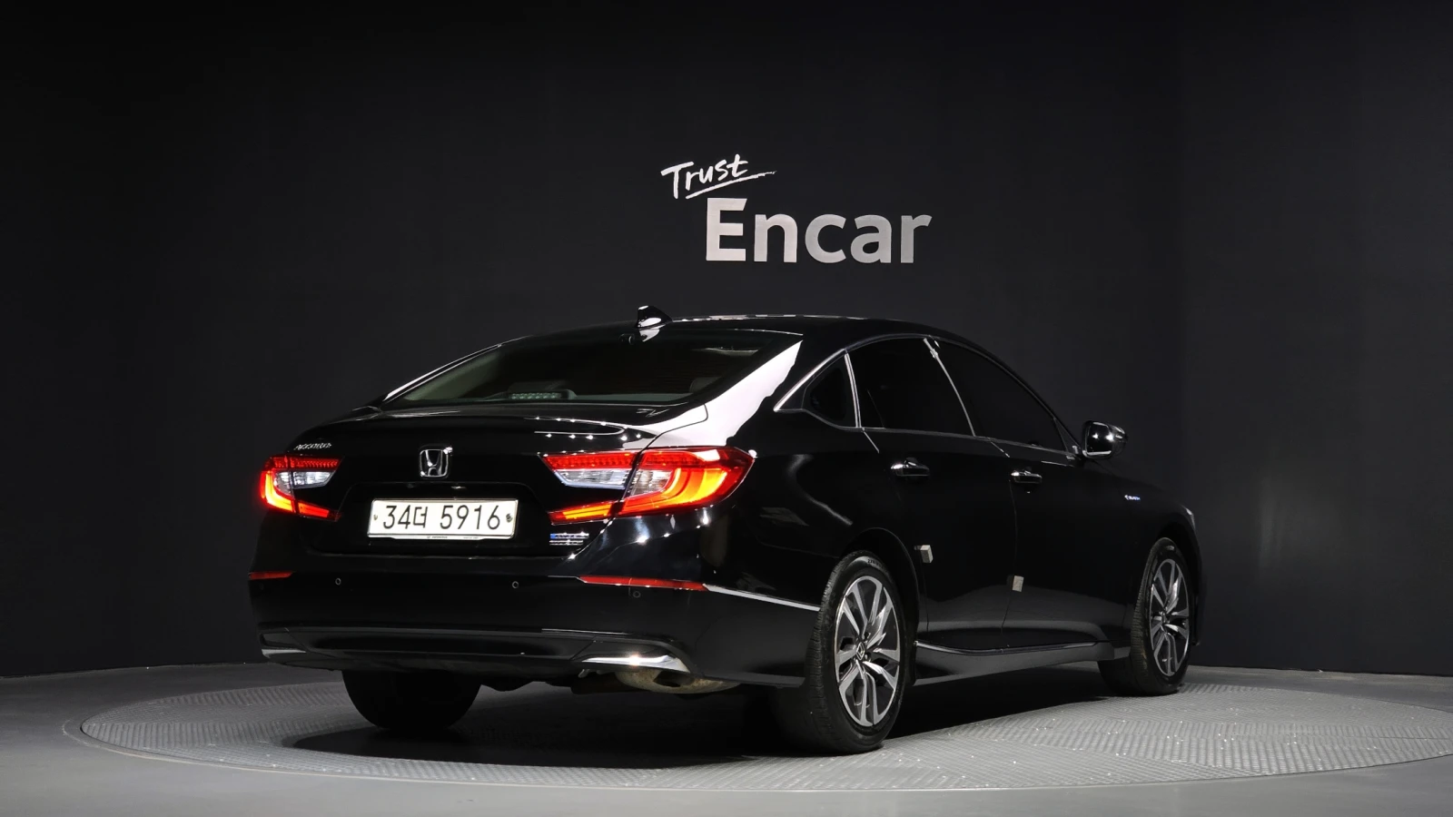 Honda Accord  2.0 hubrid touring  | Mobile.bg   2