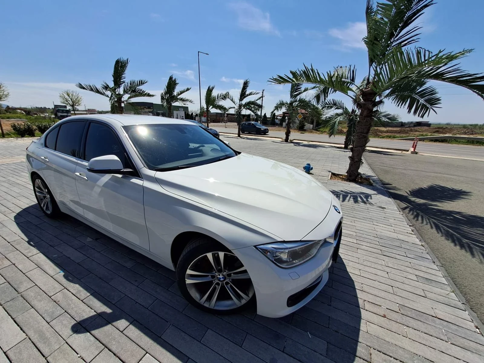 BMW 320 Efficient Dynamics - изображение 3