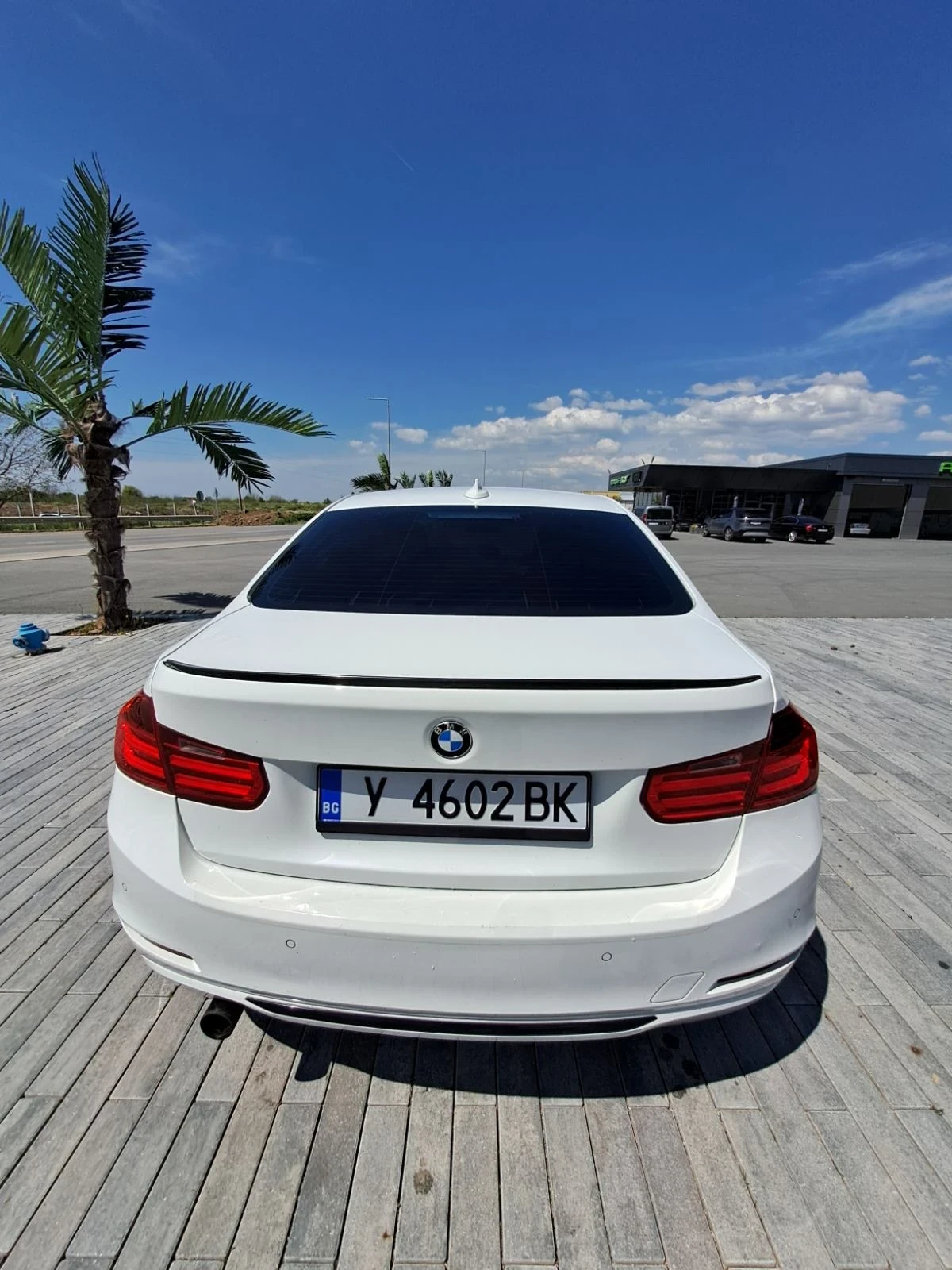 BMW 320 Efficient Dynamics - изображение 8