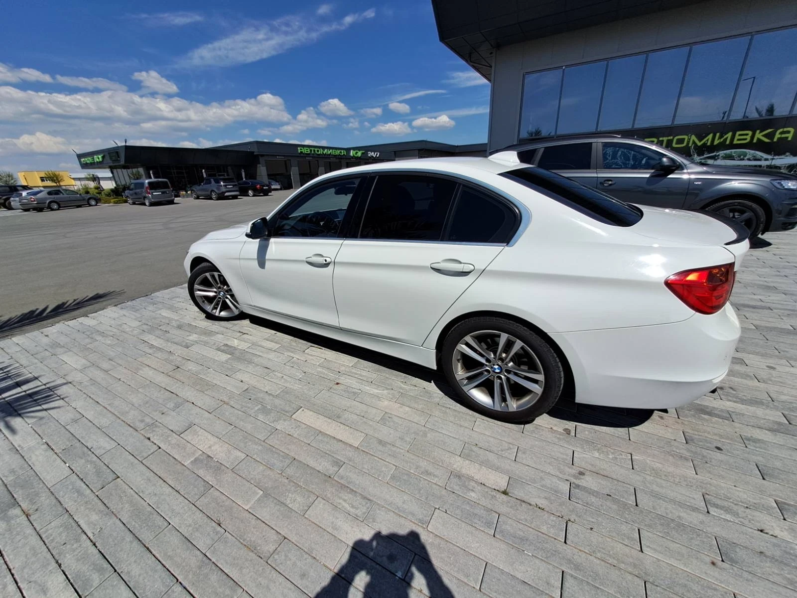 BMW 320 Efficient Dynamics - изображение 5