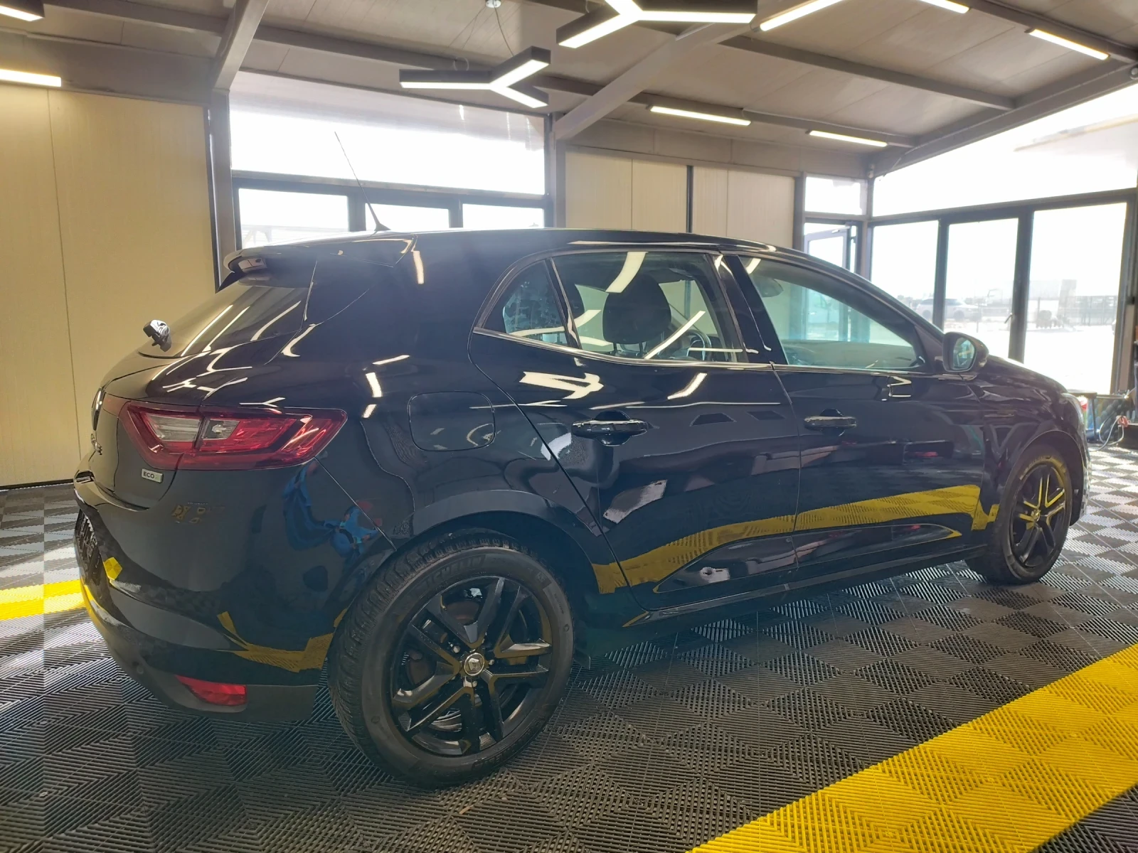 Renault Megane 1.5dci 123000km - изображение 8